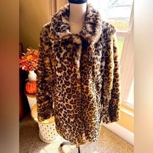 Bellivera faux fur leopard coat